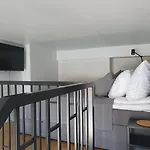 公寓 Loft Style Apartment- Free Parking- Free Gym- Keyless Access 塔尔图