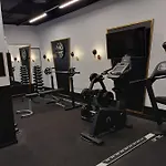 公寓 Loft Style Apartment- Free Parking- Free Gym- Keyless Access *