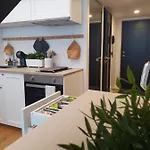 公寓 Loft Style Apartment- Free Parking- Free Gym- Keyless Access 塔尔图