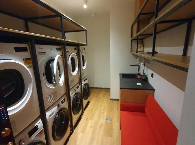 Loft Style Apartment- Free Parking- Free Gym- Keyless Access 塔尔图
