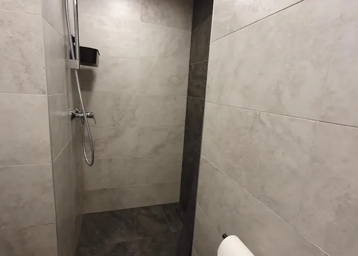 公寓 Loft Style Apartment- Free Parking- Free Gym- Keyless Access 塔尔图